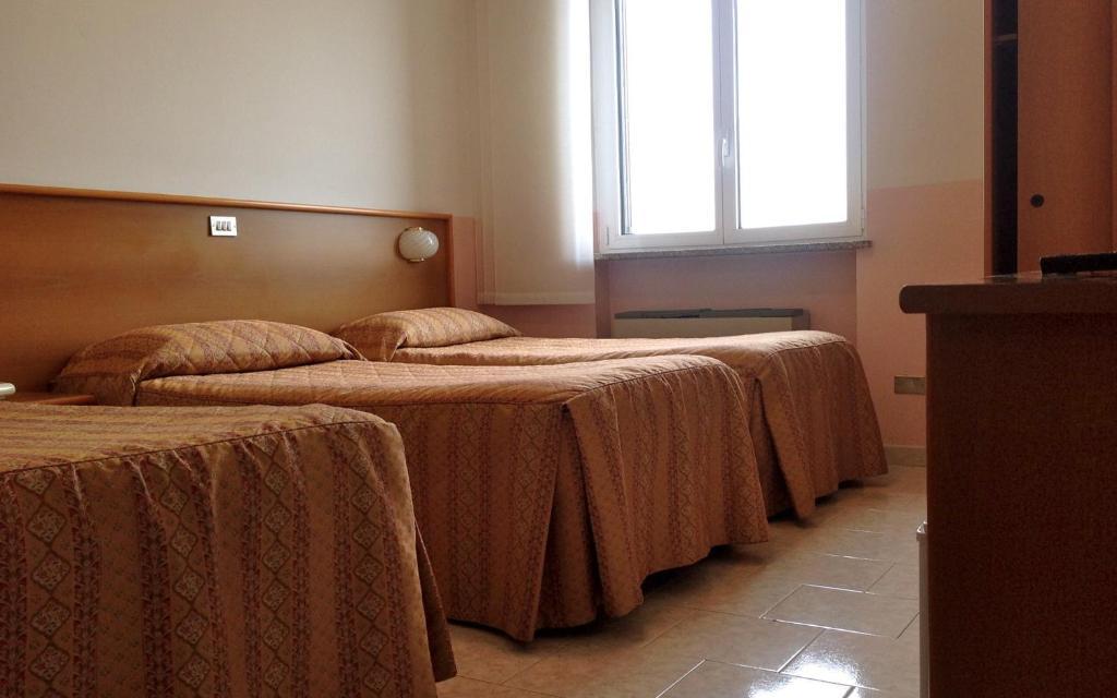 Hotel Monumento Certosa di Pavia Quarto foto